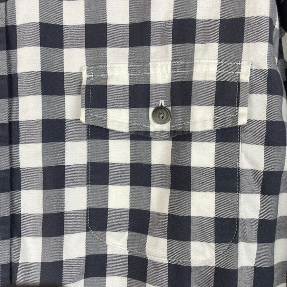 Lands End Traditional Fit XL Button Down‎ Black/White/Grey Plaid Shirt - Picture 6 of 13